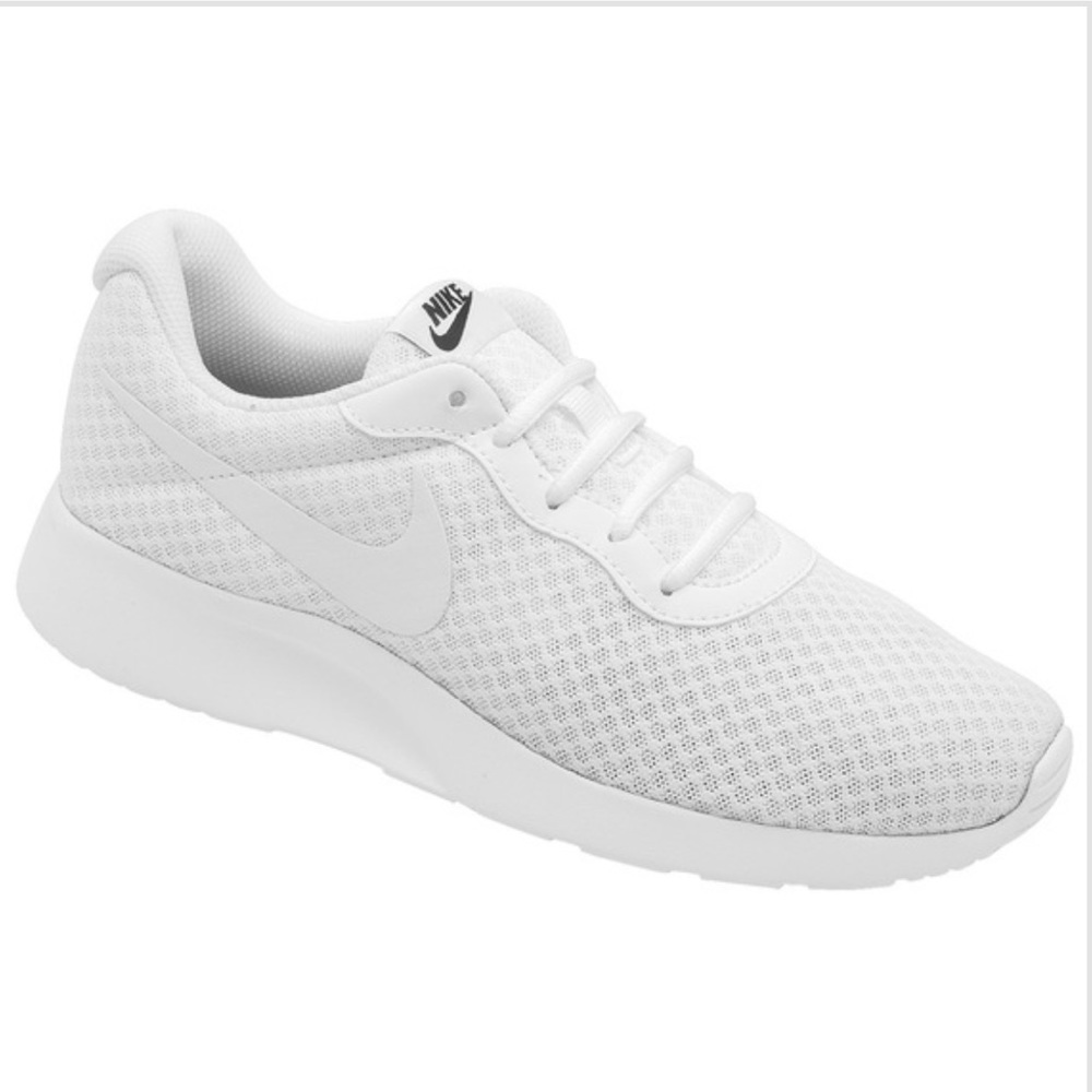 Nike tanjun sneakers